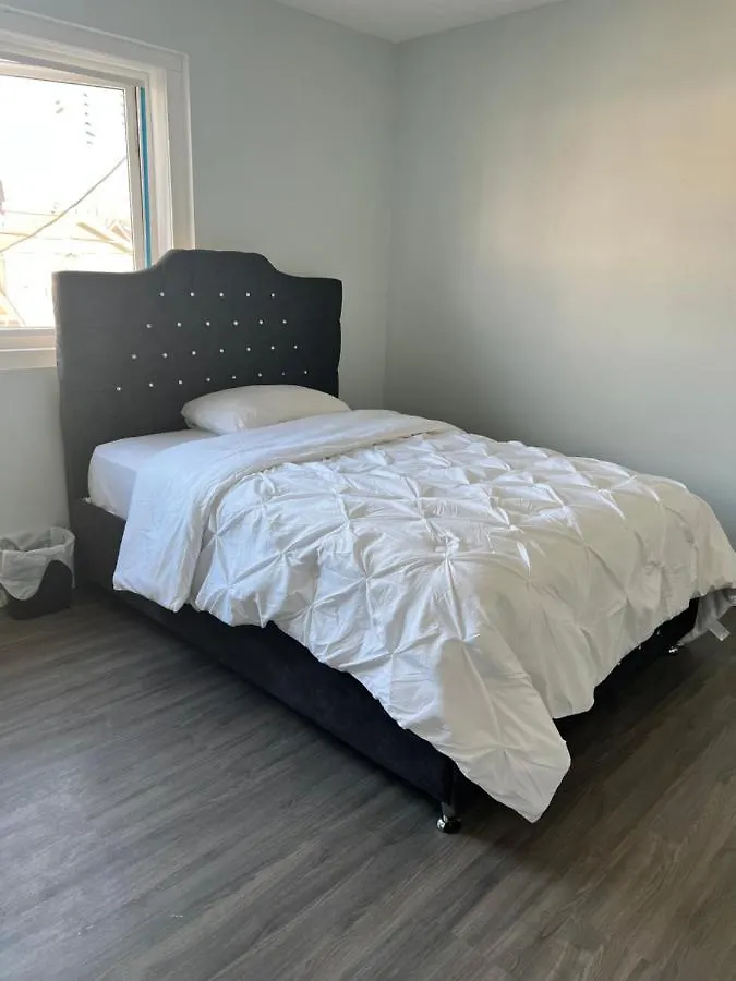 Flowealth Property Villa Toronto Holiday home